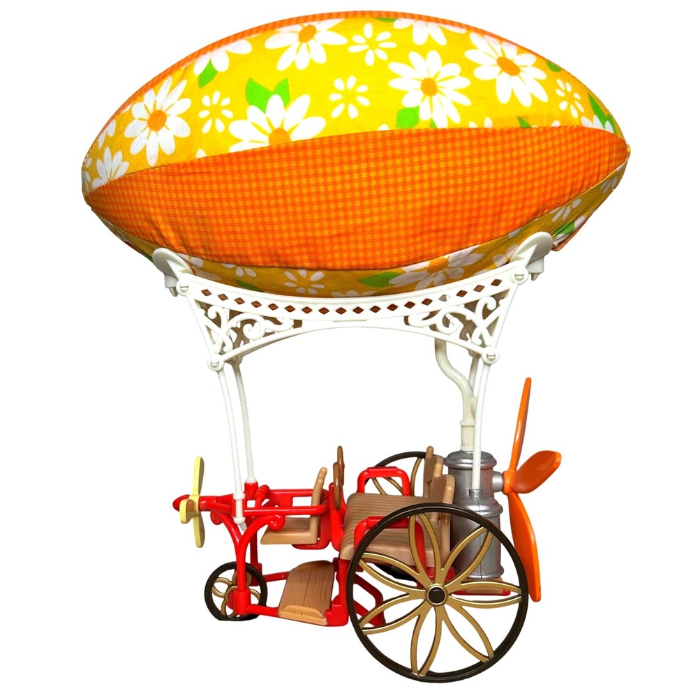 Calico Critters Sky Ride Adventure Blimp Sylvanian Families Floral Balloon Toy